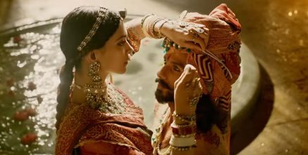 'Padmavati' trailer in the picture ... specially for you ...! | ‘पद्मावती’चा ट्रेलर चित्ररूपात...खास तुमच्यासाठी...! 'Padmavati' trailer in the picture ... specially for you ...! | ‘पद्मावती’चा ट्रेलर चित्ररूपात...खास तुमच्यासाठी...!