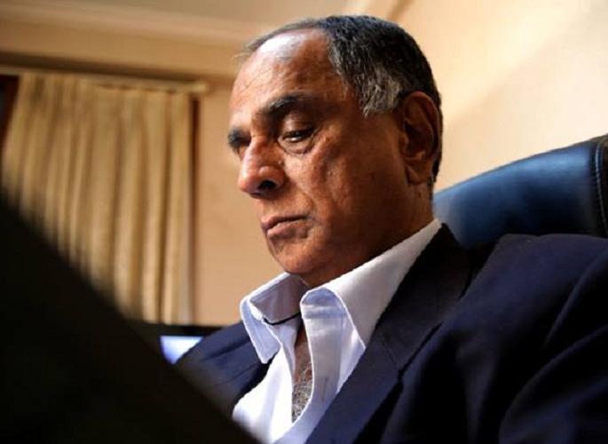 'IIFA' criticizes Piyaj Nihalani; Legal Notice Sent! | ​‘आयफा’तील टीकेने भडकले पहलाज निहलानी; पाठवली कायदेशीर नोटीस!