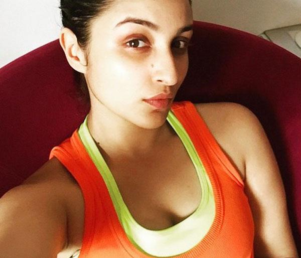 Sexy incarnation of Parineeti | परिणीतीचा सेक्सी अवतार Sexy incarnation of Parineeti | परिणीतीचा सेक्सी अवतार