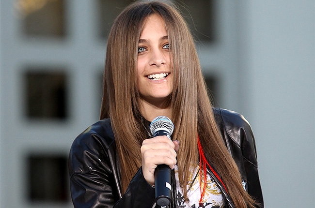 Michael Jackson's daughter Paris Jackson luck in the field of acting | मायकल जॅक्सनची मुलगी पेरिस जॅक्सन अभिनय क्षेत्रात अजमावणार नशीब Michael Jackson's daughter Paris Jackson luck in the field of acting | मायकल जॅक्सनची मुलगी पेरिस जॅक्सन अभिनय क्षेत्रात अजमावणार नशीब