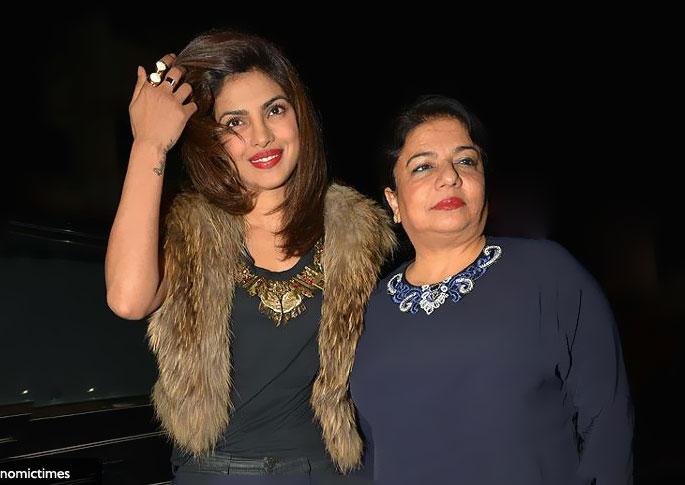 Priyanka's mother's acting debut! | ​प्रियांकाच्या आईचा अ‍ॅक्टिंग डेब्यू!
