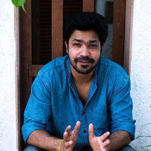Suvratas work in favorite social films | सुव्रतला आवडते सामाजिक चित्रपटात काम करायला Suvratas work in favorite social films | सुव्रतला आवडते सामाजिक चित्रपटात काम करायला