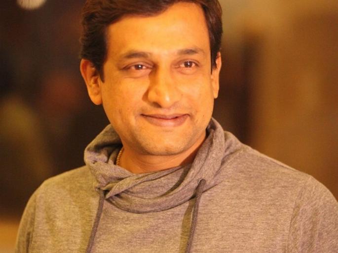 Prasad Oak and Pushkar will be seen in the TV series | ​प्रसाद ओक आणि पुष्कर श्रोती झळकणार टिव्ही सिरिजमध्ये