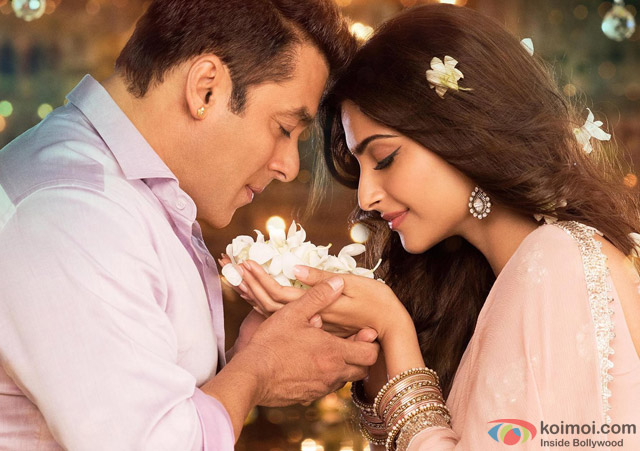 Salman Khan's upcoming film Prem Ratan ... | स लमान खानचा आगामी चित्रपट 'प्रेम रतन... Salman Khan's upcoming film Prem Ratan ... | स लमान खानचा आगामी चित्रपट 'प्रेम रतन...