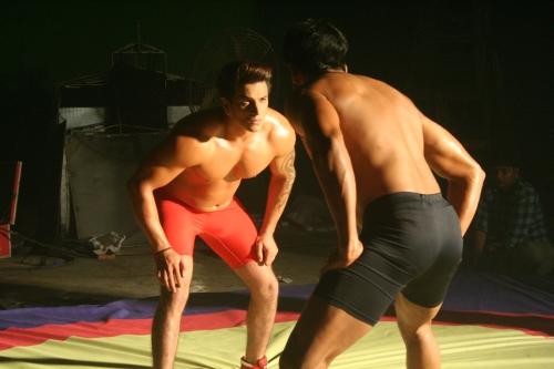 Prince took the training from the wrestlers | ​प्रिन्सने घेतली ख-या पहेलवानांकडून ट्रेनिंग