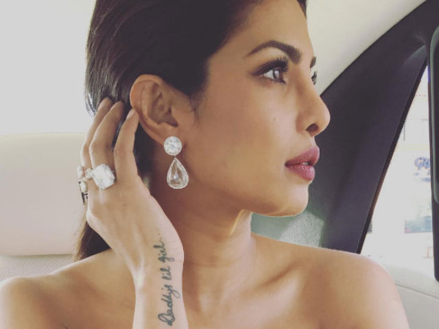Priyanka Chopra romanticism | प्रियंका चोप्रा रमली बालपणात Priyanka Chopra romanticism | प्रियंका चोप्रा रमली बालपणात