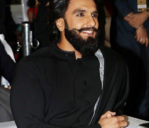 It's amazing: Look, Ranveer Singh's 'Padmavati' incarnation !! | It's amazing :पाहा, रणवीर सिंहचा ‘पद्मावती’ अवतार !!