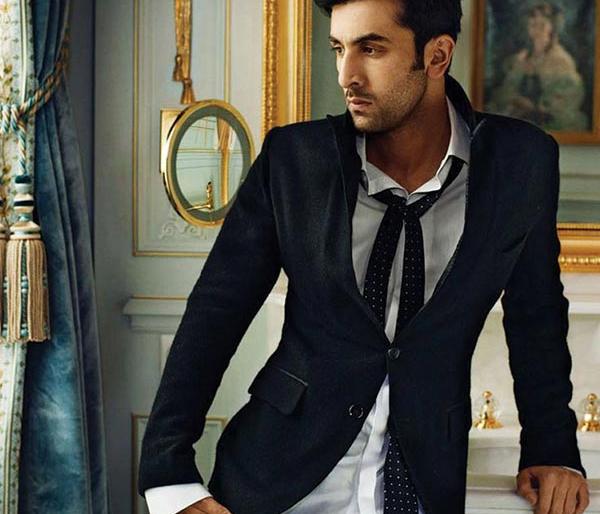Do you see the new house of Ranbir, decorated by Gauri Khan? | ​गौरी खानने सजवलेले रणबीरचे नवे घर तुम्ही पाहिलेयं का?
