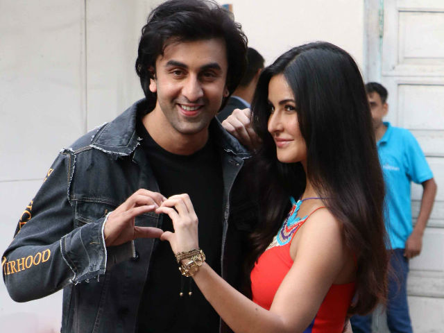 It's Shocking: After the Katrina Kaif, who is the new girl born in Ranbir Kapoor's life? | It's Shocking : कॅटरिना कैफनंतर रणबीर कपूरच्या आयुष्यात आलेली ही नवी मुलगी कोण ? It's Shocking: After the Katrina Kaif, who is the new girl born in Ranbir Kapoor's life? | It's Shocking : कॅटरिना कैफनंतर रणबीर कपूरच्या आयुष्यात आलेली ही नवी मुलगी कोण ?