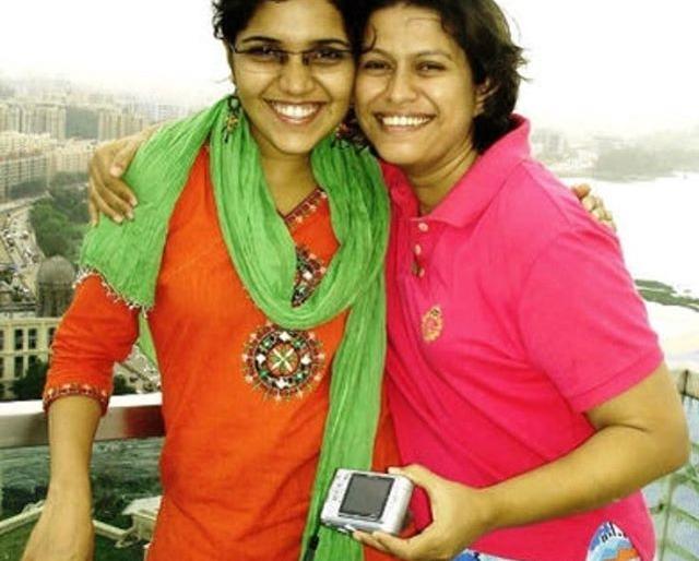 Who is Mukta Barve Miss? | ​मुक्ता बर्वे कोणाला करतेय मिस?