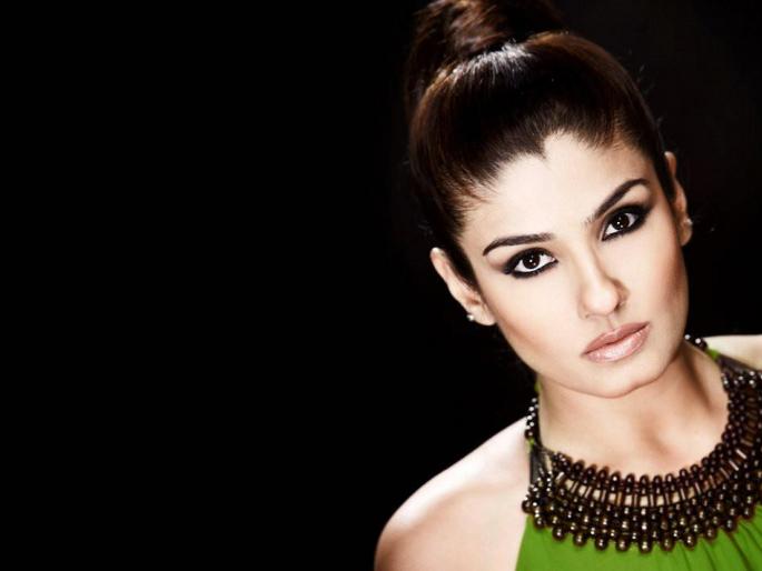- And could not sleep for three consecutive nights Raveena Tandon | - आणि सलग तीन रात्री झोपू शकली नाही रवीना टंडन - And could not sleep for three consecutive nights Raveena Tandon | - आणि सलग तीन रात्री झोपू शकली नाही रवीना टंडन