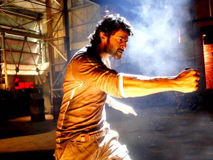 Prabhaskar hit 'Bahubali' in action; Claimed by! | प्रभास अॅक्शनमध्ये ‘बाहुबली’ला देणार मात; यांनी केला दावा ! Prabhaskar hit 'Bahubali' in action; Claimed by! | प्रभास अॅक्शनमध्ये ‘बाहुबली’ला देणार मात; यांनी केला दावा !