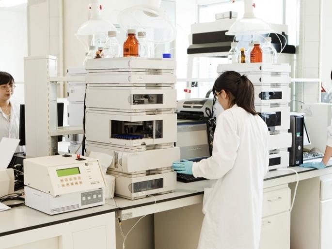 Disenchantment of research in the country | देशात संशोधनाबद्दल अनास्था