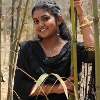 After Rinku Rajgurun, her parents will be seen in the film | रिंकू राजगुरूनंतर तिचे आई-वडील झळकणार या चित्रपटात After Rinku Rajgurun, her parents will be seen in the film | रिंकू राजगुरूनंतर तिचे आई-वडील झळकणार या चित्रपटात