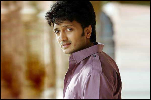 Ritesh Deshmukh and Nargis Fakri | रितेश देशमुख व नर्गिस फकरी