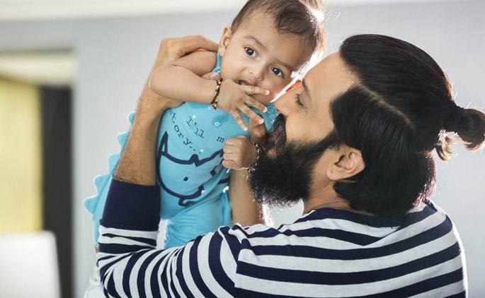 You will also be proud of reading this 'recited' work of Riteish Deshmukh for your children | आपल्या मुलांसाठी रितेश देशमुखचे हे ‘लयभारी’ काम, वाचून तुम्हालाही अभिमान वाटेल You will also be proud of reading this 'recited' work of Riteish Deshmukh for your children | आपल्या मुलांसाठी रितेश देशमुखचे हे ‘लयभारी’ काम, वाचून तुम्हालाही अभिमान वाटेल