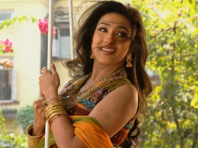 Rituparna Sen was dreaming of 'Rap Scene'! Many nights wake up !! | रितुपर्णा सेनच्या स्वप्नात यायचा तो ‘रेप सीन’! अनेक रात्री काढल्या जागून!! Rituparna Sen was dreaming of 'Rap Scene'! Many nights wake up !! | रितुपर्णा सेनच्या स्वप्नात यायचा तो ‘रेप सीन’! अनेक रात्री काढल्या जागून!!