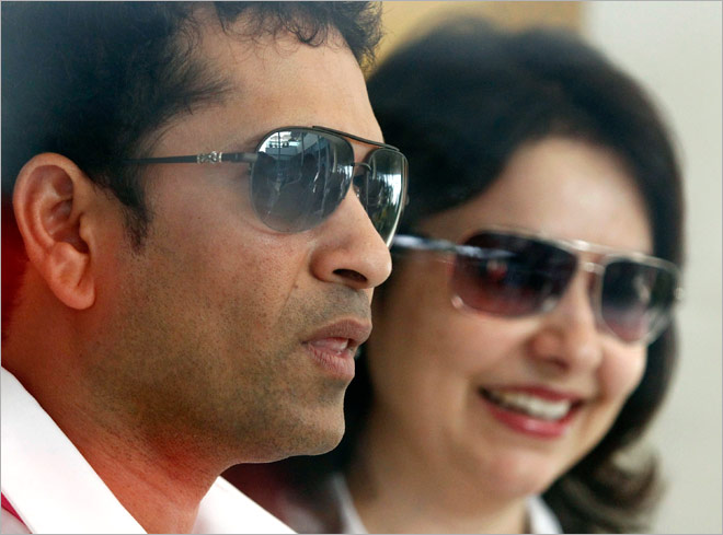 What did Sachin do to meet Anjali? | ​अंजलीला भेटण्यासाठी काय काय करायचा सचिन..