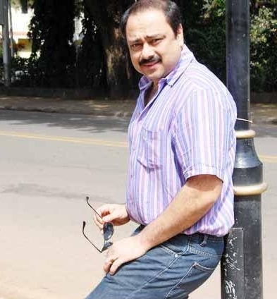 Sachin Khedekar said, the police is the real hero | सचिन खेडेकर म्हणतायेत, पोलिसच खरे हिरो
