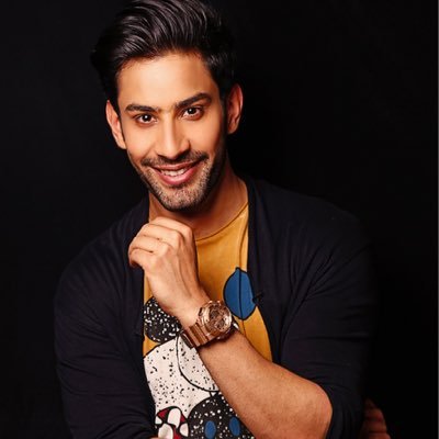 Sahil Uppal, Samirad Bawa, Jhinal Belaani, Aditi Sharma, Farhanaz Shetty and Shweta Basu were injured in the set. | साहिल उप्पल, समरिध बावा, झिनल बेलाणी, आदिती शर्मा, फरनाझ शेट्टी आणि श्वेता बासू यांना झाली सेटवर दुखापत