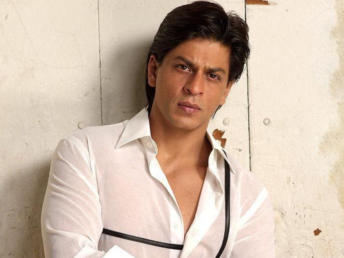 Shahrukh Khan's offense for loss of railway property | ​रेल्वे मालमत्तेचे नुकसान केल्याप्रकरणी शाहरुख खानवर गुन्हा