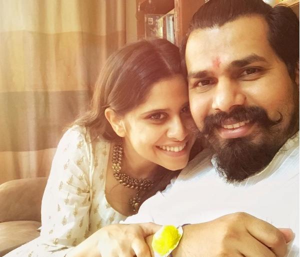 Marathi celebrities celebrate Rakshabandhan | मराठी सेलिब्रिटींनी साजरे केले रक्षाबंधन