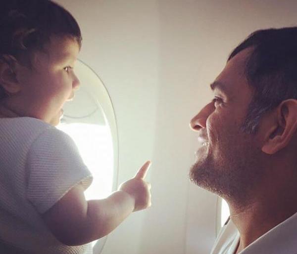 Dhoni's love life ... | ​ धोनीची लाडकी जिवा...