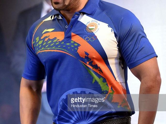 Salman's fierce batting against the Olympic team! | ​सलमानचे नखरे झेलता झेलता आॅलिम्पिक संघाच्या नाकीनऊ!!