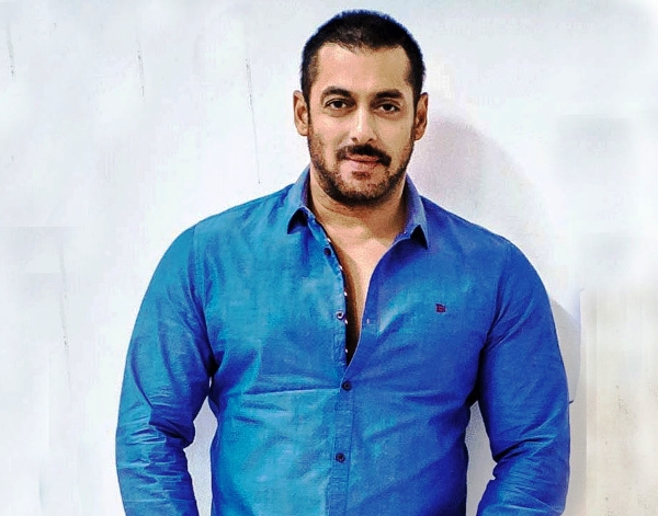 Salman Khan: A celebrity star of highest earning | सलमान खान : सर्वाधिक कमाई करणारा सेलिब्रेटी स्टार