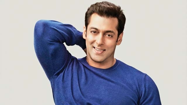 The differences between Salman Khan and the actress were far away | सलमान खानमुळे या अभिनेत्रींमधील झाले मतभेद दूर