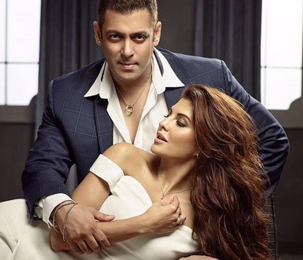 Salman Khan will begin shooting for 'Race 3' in November | सलमान खान 'रेस ३'च्या शूटिंगला नोव्हेंबरमध्ये होणार सुरुवात Salman Khan will begin shooting for 'Race 3' in November | सलमान खान 'रेस ३'च्या शूटिंगला नोव्हेंबरमध्ये होणार सुरुवात