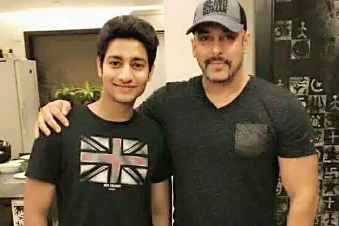 'Sarat' click on Sultan | सुलतानचा 'सैराट' क्लिक 'Sarat' click on Sultan | सुलतानचा 'सैराट' क्लिक