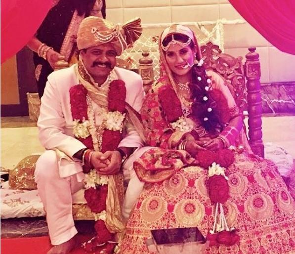 Nagin Fame Sharika Ranne married Shabbir Ahuwalia's brother | नागिन फेम शरिका रैनाने केले शब्बीर आहुवालियाच्या भावाशी लग्न Nagin Fame Sharika Ranne married Shabbir Ahuwalia's brother | नागिन फेम शरिका रैनाने केले शब्बीर आहुवालियाच्या भावाशी लग्न