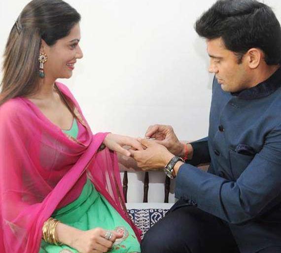 Four years ago, Sakhpuda was made, now it will be married to a TV! | चार वर्षाआधी केला होता साखपुडा,आता हे टीव्ही कपल करणार लग्न!