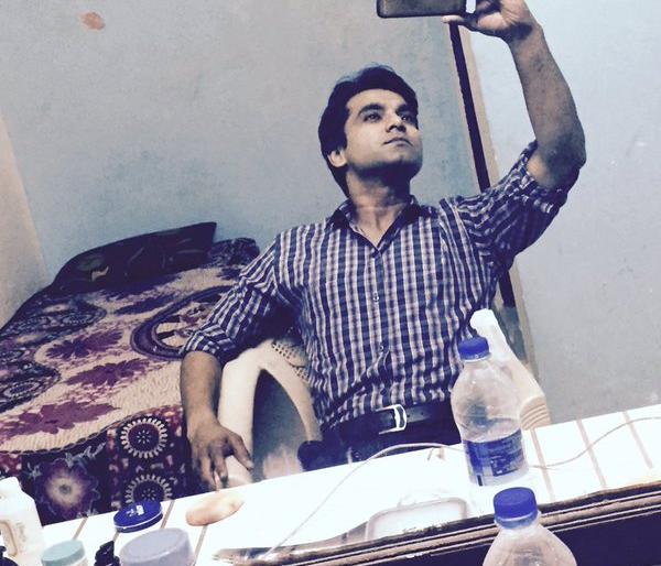Satisfied ... Shutoholic | संतोष झालाय... शुटोहोलीक
