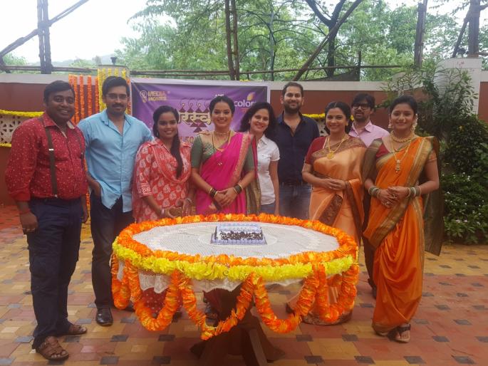 The Saraswati series completed the phase of 500 episodes | सरस्वती मालिकेने पूर्ण केला ५०० भागांचा टप्पा The Saraswati series completed the phase of 500 episodes | सरस्वती मालिकेने पूर्ण केला ५०० भागांचा टप्पा
