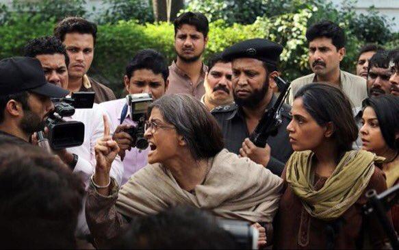 Aishwarya's photo leaks in Sarabjit | ऐश्वर्याचे ‘सरबजीत’मधील फोटो लीक Aishwarya's photo leaks in Sarabjit | ऐश्वर्याचे ‘सरबजीत’मधील फोटो लीक