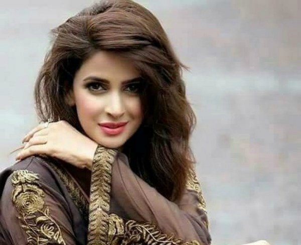 Saabi Kamar, who was poking fun at Salman Khan | सलमान खानची खिल्ली उडविणाऱ्या पाकी अभिनेत्री सबा कमरला झाली उपरती Saabi Kamar, who was poking fun at Salman Khan | सलमान खानची खिल्ली उडविणाऱ्या पाकी अभिनेत्री सबा कमरला झाली उपरती