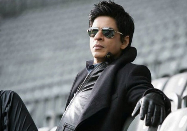 Shah Rukh Khan's first earning was only that much ... he had spent so much money that he had earned his first earnings | ​शाहरुख खानची पहिली कमाई होती केवळ इतके रुपये... अशा प्रकारे खर्च केली होती त्याने पहिली कमाई