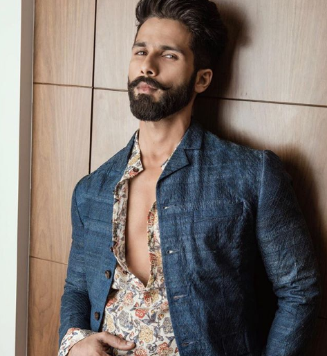 The director of this film, along with Shahid Kapoor, will meet again after Jeb v. Me | जेब वी मेटनंतर पुन्हा एकदा जमणार शाहिद कपूरसोबत या दिग्दर्शकाची जोडी