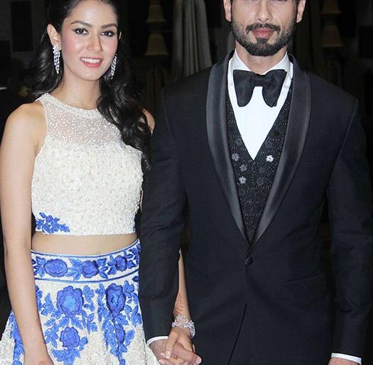 Specially for you ... Shahid and Mirah's first photo of Mom! | खास तुमच्यासाठी...शाहीद व मीराच्या चिमुकलीचा पहिला फोटो! Specially for you ... Shahid and Mirah's first photo of Mom! | खास तुमच्यासाठी...शाहीद व मीराच्या चिमुकलीचा पहिला फोटो!