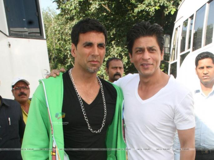 Salman is not the highest grosser, but Shah Rukh, Akshay | सर्वाधिक कमाईच्या यादीत सलमान नाही तर शाहरूख, अक्षय Salman is not the highest grosser, but Shah Rukh, Akshay | सर्वाधिक कमाईच्या यादीत सलमान नाही तर शाहरूख, अक्षय