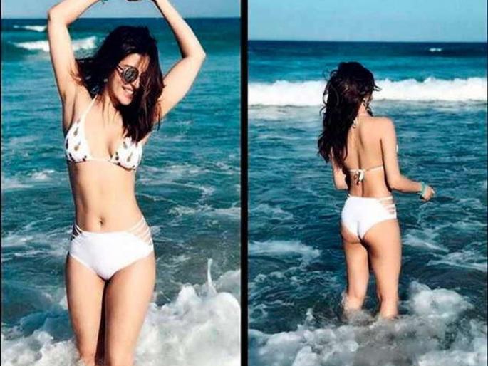 Shama Sikandar doing fun at this place, looks bold in white bikini | या ठिकाणी शमा सिकंदर करतेय एन्जॉय,व्हाईट बिकनीत दिसला बोल्ड अंदाज Shama Sikandar doing fun at this place, looks bold in white bikini | या ठिकाणी शमा सिकंदर करतेय एन्जॉय,व्हाईट बिकनीत दिसला बोल्ड अंदाज