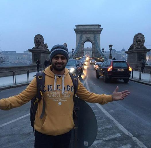 Look, where is Shashank Ketkar? | हे पाहा, शशांक केतकर कुठे आहे