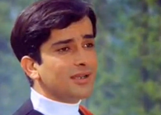 Shashi Kapoor's Outstanding Movies | ​शशी कपूर यांचे गाजलेले चित्रपट
