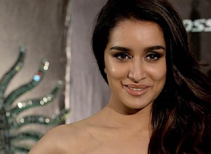 B'Day Special: Shraddha Kapoor has rallied for three consecutive days. | B'Day Special​ : यामुळे सलग तीन दिवस रडली होती श्रद्धा कपूर!
