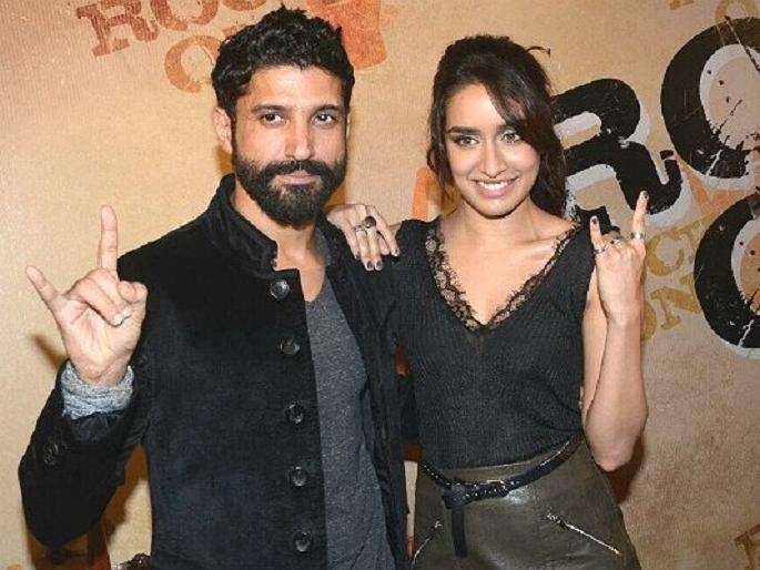 Shraddha Kapoor's tweet opens her husband's pole with Farhan! | ​श्रद्धा कपूरच्या ट्विटने खोलली फरहानसोबतच्या तिच्या नात्याची पोल!