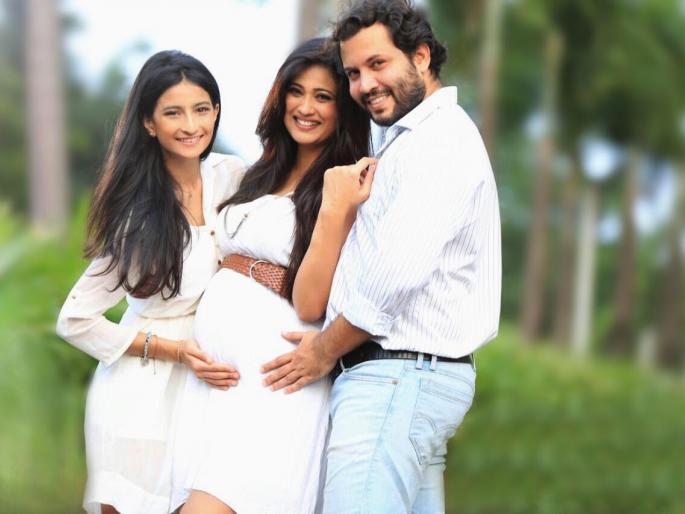 Shweta Tiwari got a son-in-law | श्वेता तिवारीला झाले पुत्ररत्न प्राप्त Shweta Tiwari got a son-in-law | श्वेता तिवारीला झाले पुत्ररत्न प्राप्त