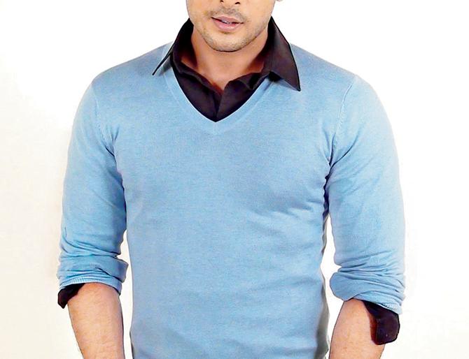 Siddharth Shukla will be in the heart of the series | दिल से दिल तक या मालिकेत हा अभिनेता घेणार सिद्धार्थ शुक्लाची जागा