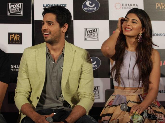 Siddhartha-Jacqueline in 'Bang Bang' sequel? | 'बँग बँग' सिक्वेलमध्ये सिद्धार्थ-जॅकलीन? Siddhartha-Jacqueline in 'Bang Bang' sequel? | 'बँग बँग' सिक्वेलमध्ये सिद्धार्थ-जॅकलीन?